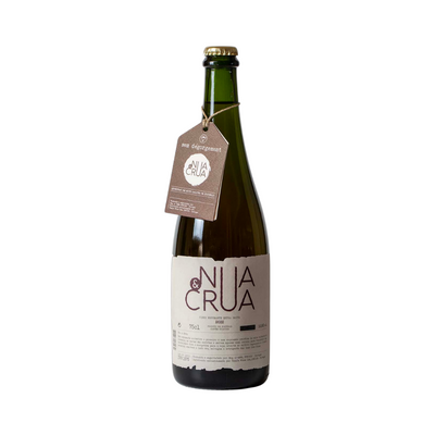 Garrafa de Nua e Crua Espumante Extra Brut Rosé 2022 – espumante rosé português natural, sem sulfitos e de intervenção mínima, disponível na Temple Wines