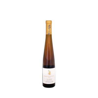 Half bottle of Quinta de Sant’Ana Late Harvest 2020 – golden amber sweet wine made from Riesling, with citrus, honey and apricot notes.