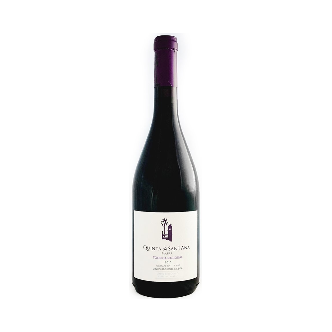 Bottle of Quinta de Sant’Ana Touriga Nacional 2020 – Organic red wine from Lisbon with violet and forest fruit notes.