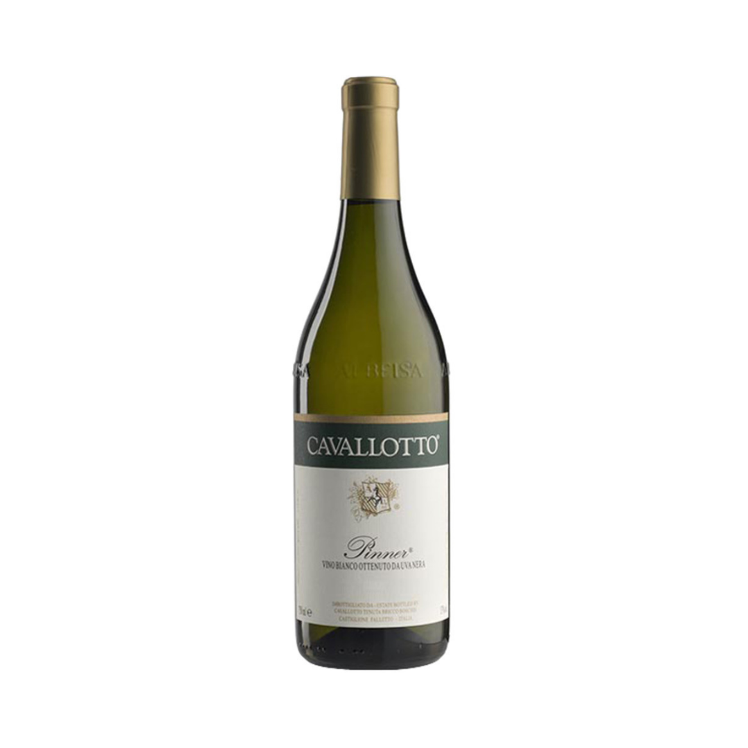 Bottle of Cavallotto Pinner 2022 – A rare white wine made from Pinot Noir grapes, organic certified, aged on lees for 9 months in stainless steel.

