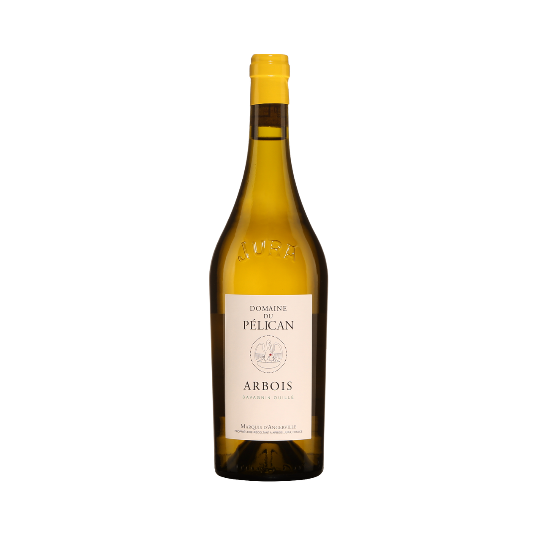 Bottle of Domaine du Pélican Savagnin Ouillé 2022, a biodynamic dry white wine from Arbois in the Jura region

